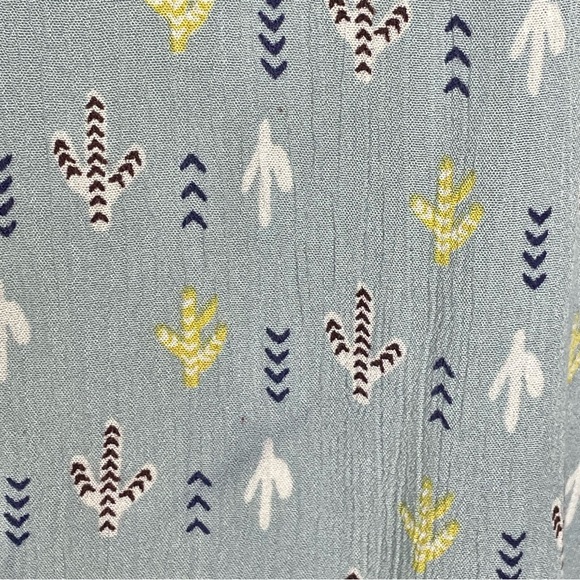 Mine L cactus print top blue gray - Picture 11 of 11